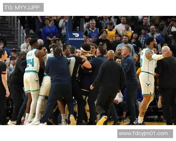 冲突升级！公牛与教练发生激烈争执